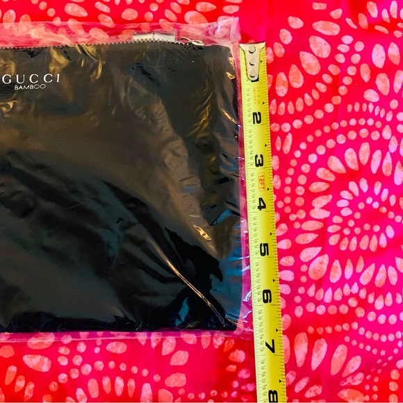 GUCCI Black Velvet GWP Zipper Pouch. Silver Zipper with Bamboo design on Pull. - Picture 10 of 11